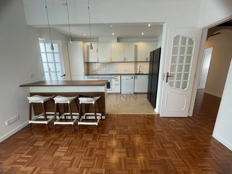 Apartamento T4 para Arrendamento em União das Freguesias de Setúbal Foto 13