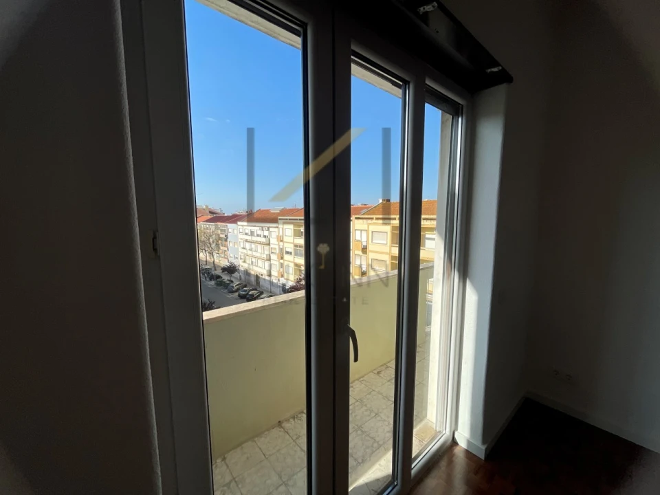 Apartamento T4 para Arrendamento em União das Freguesias de Setúbal Foto 39