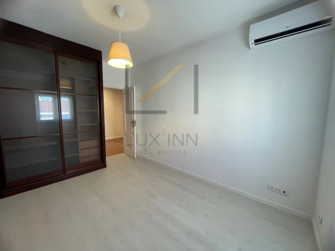 Apartamento T4 para Arrendamento em União das Freguesias de Setúbal Foto 22