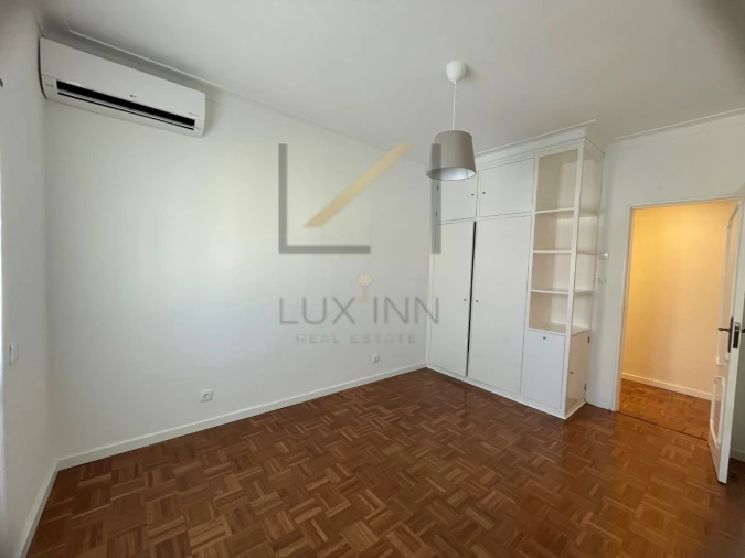 Apartamento T4 para Arrendamento em União das Freguesias de Setúbal Foto 30