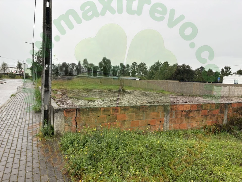 Terreno para Venda em Quinta do Anjo Foto 1