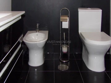 Moradia T3 para Venda em Carvalhosa