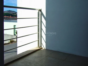 Moradia T3 para Venda em Carvalhosa
