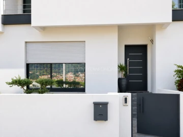 Moradia T3 para Venda em Carvalhosa