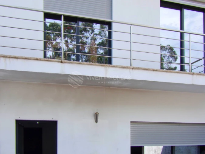 Moradia T3 para Venda em Carvalhosa Foto 38