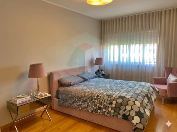 Apartamento T2 para Venda em Cidade da Maia