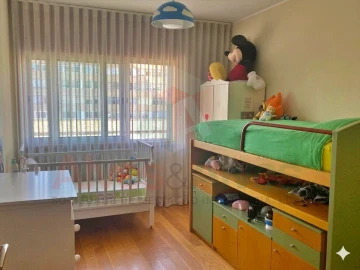 Apartamento T2 para Venda em Cidade da Maia