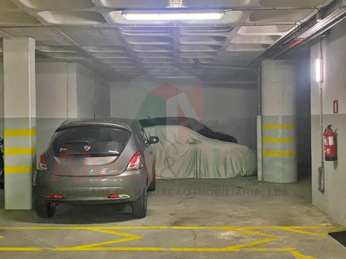 Apartamento T2 para Venda em Cidade da Maia Foto 13