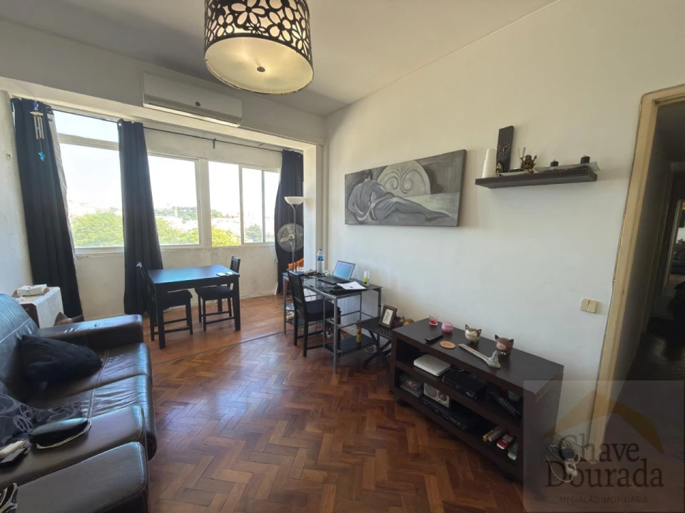 Apartamento T2 para Venda em Arroios Foto 2