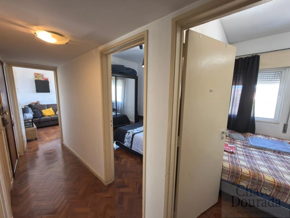 Apartamento T2 para Venda em Arroios Foto 8