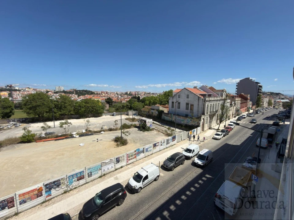 Apartamento T2 para Venda em Arroios Foto 22
