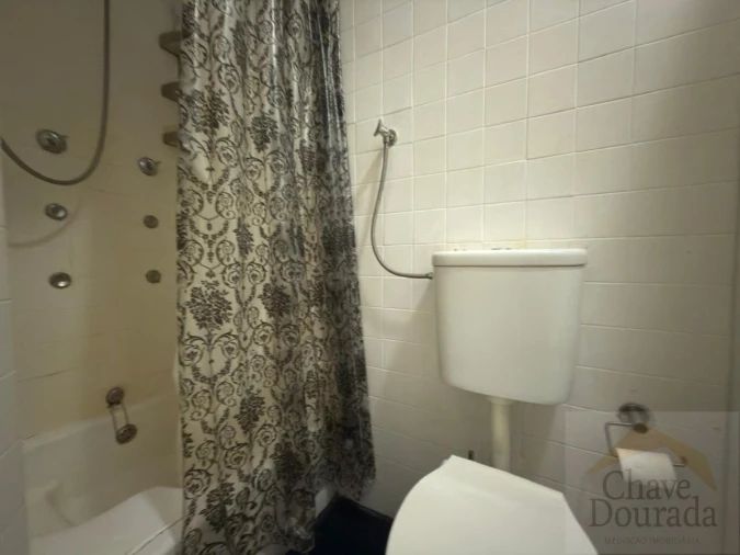 Apartamento T2 para Venda em Arroios Foto 17