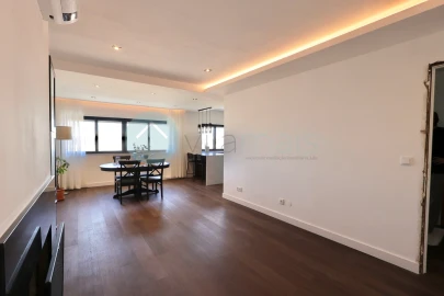 Apartamento T4 para Venda em São Mamede de Infesta e Senhora da Hora