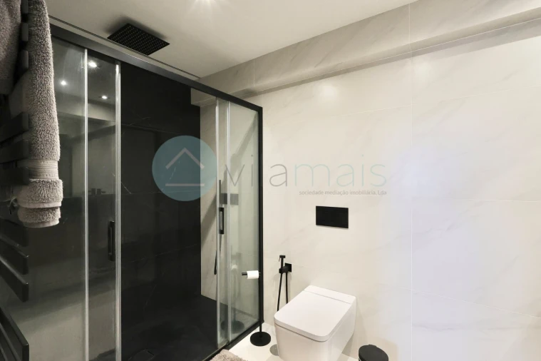 Apartamento T4 para Venda em São Mamede de Infesta e Senhora da Hora Foto 18