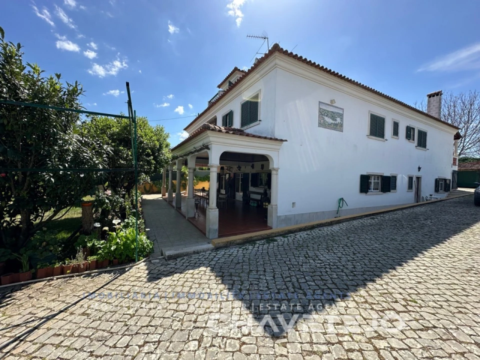 Moradia T7 para Venda em Serra e Junceira Foto 55