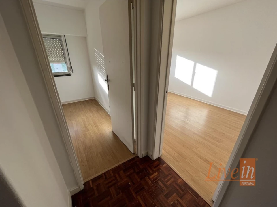 Apartamento T2 para Venda em Cacém e São Marcos Foto 6