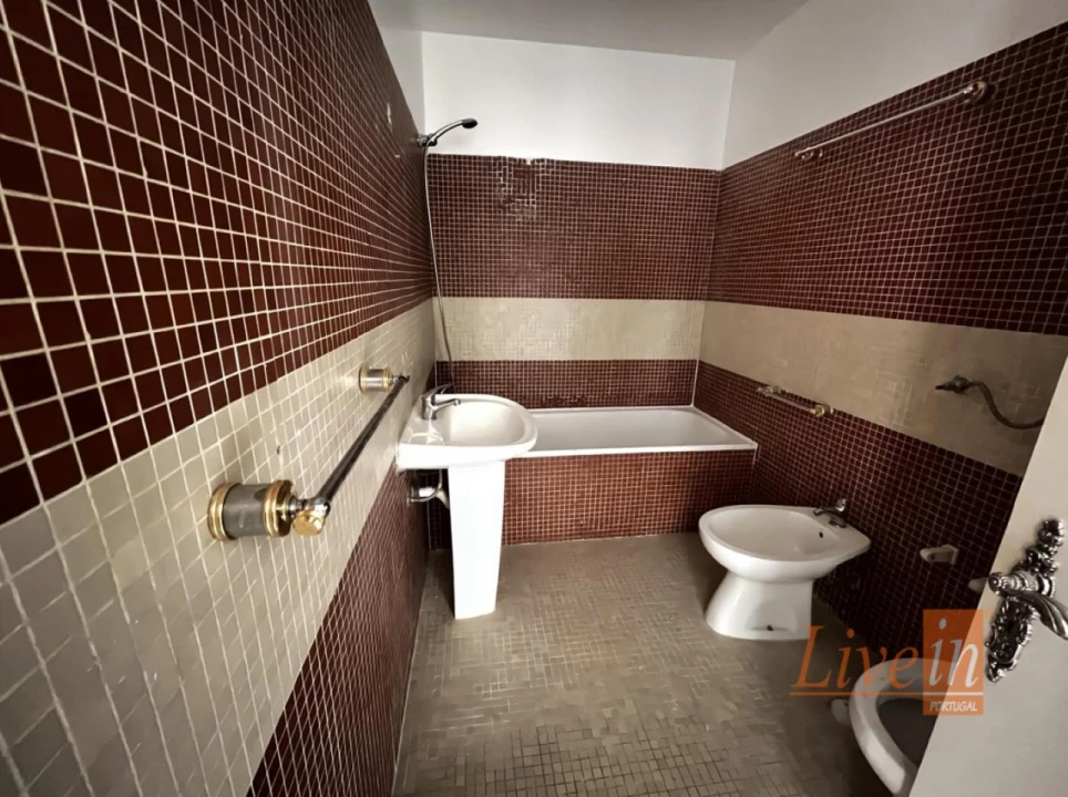 Apartamento T2 para Venda em Cacém e São Marcos Foto 7