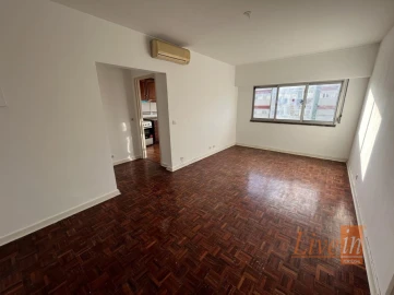 Apartamento T2 para Venda em Cacém e São Marcos