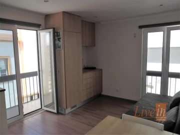 Apartamento T1 para Arrendamento em Ericeira