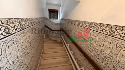 Apartamento T3 para Venda em Alcanena e Vila Moreira