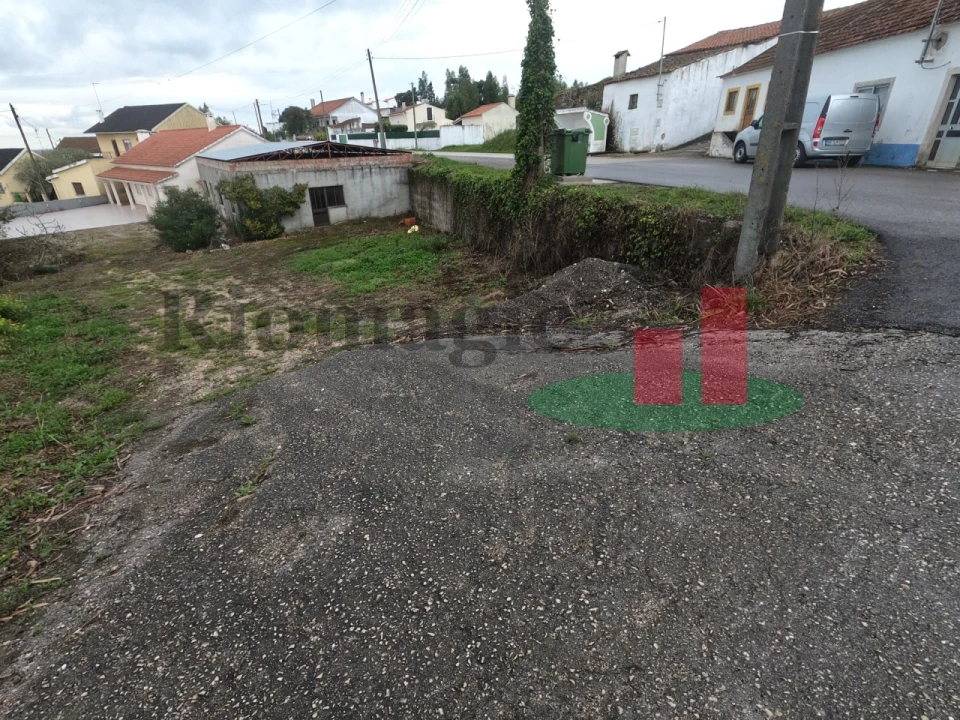 Moradia T2 para Venda em Fraguas Foto 2