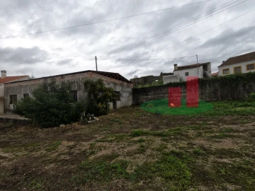 Moradia T2 para Venda em Fraguas