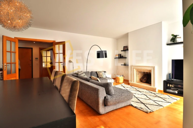 Apartamento T3 para Venda em Ericeira Foto 3