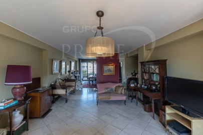 Apartamento T4 para Venda em Ramalde