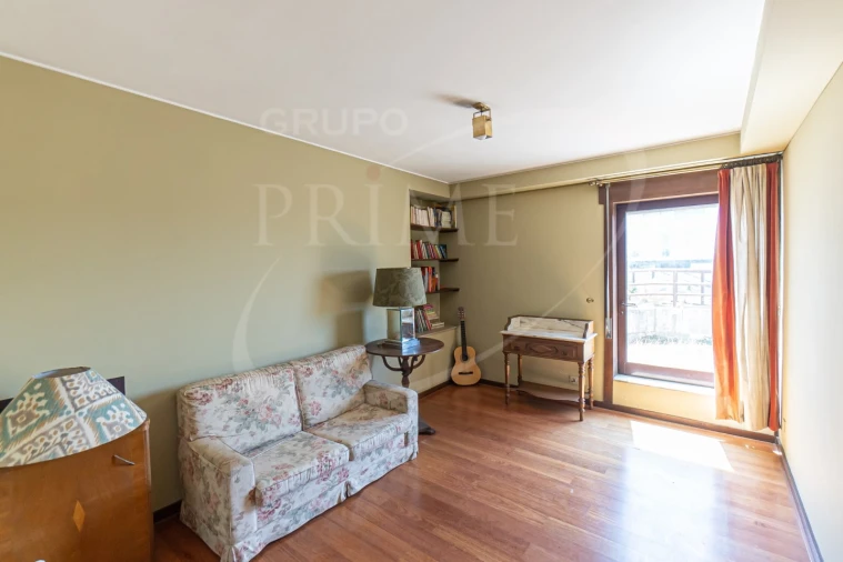 Apartamento T4 para Venda em Ramalde Foto 19