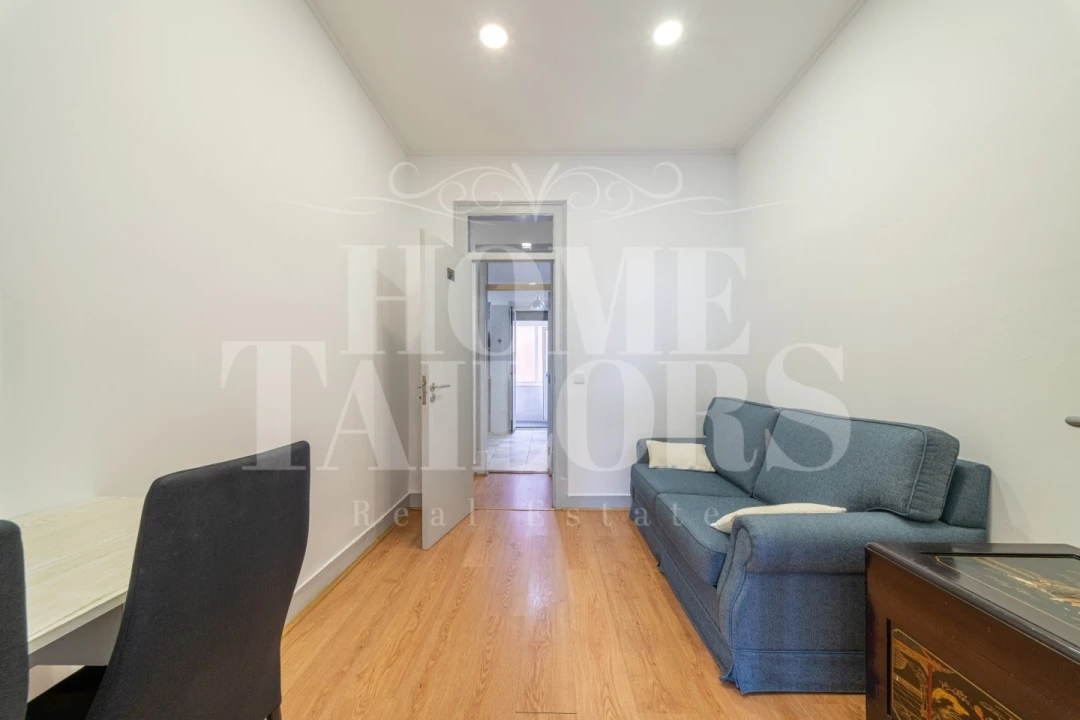 Apartamento T1 para Arrendamento em Beato Foto 8