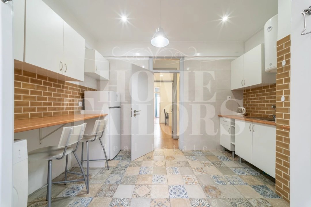 Apartamento T1 para Arrendamento em Beato Foto 1