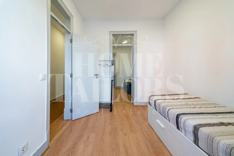 Apartamento T1 para Arrendamento em Beato Foto 5