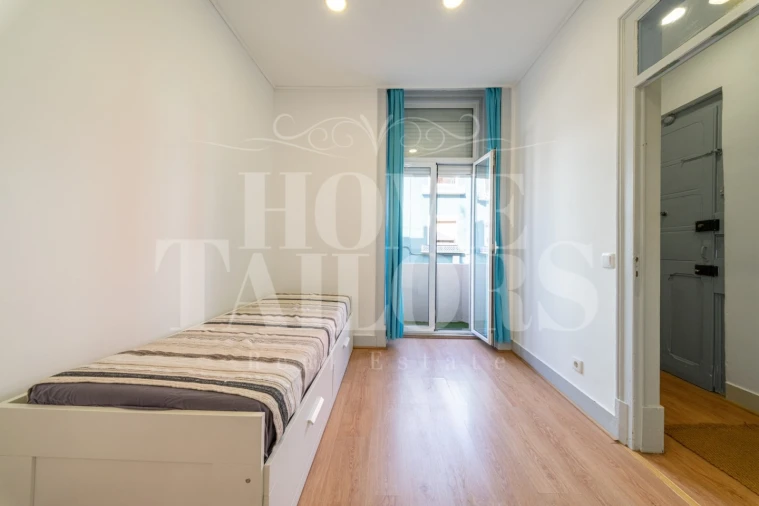 Apartamento T1 para Arrendamento em Beato Foto 6