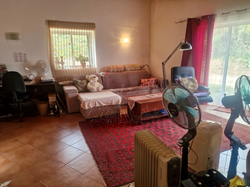 Quinta T2 para Venda em Santa Catarina da Fonte do Bispo Foto 13