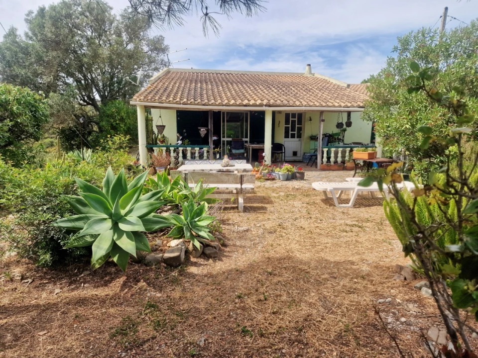 Quinta T2 para Venda em Santa Catarina da Fonte do Bispo Foto 20