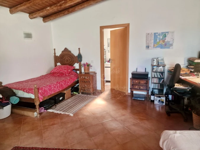 Quinta T2 para Venda em Santa Catarina da Fonte do Bispo Foto 15