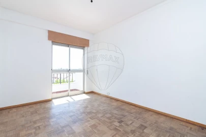 Apartamento T3 para Venda em Samora Correia