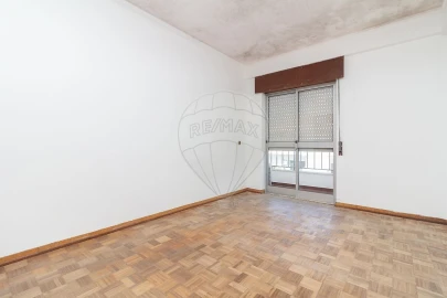 Apartamento T3 para Venda em Samora Correia