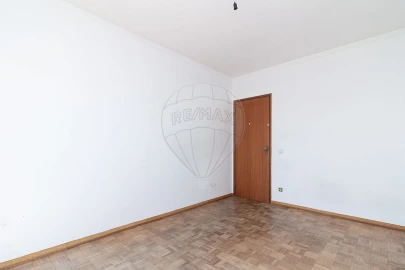 Apartamento T3 para Venda em Samora Correia