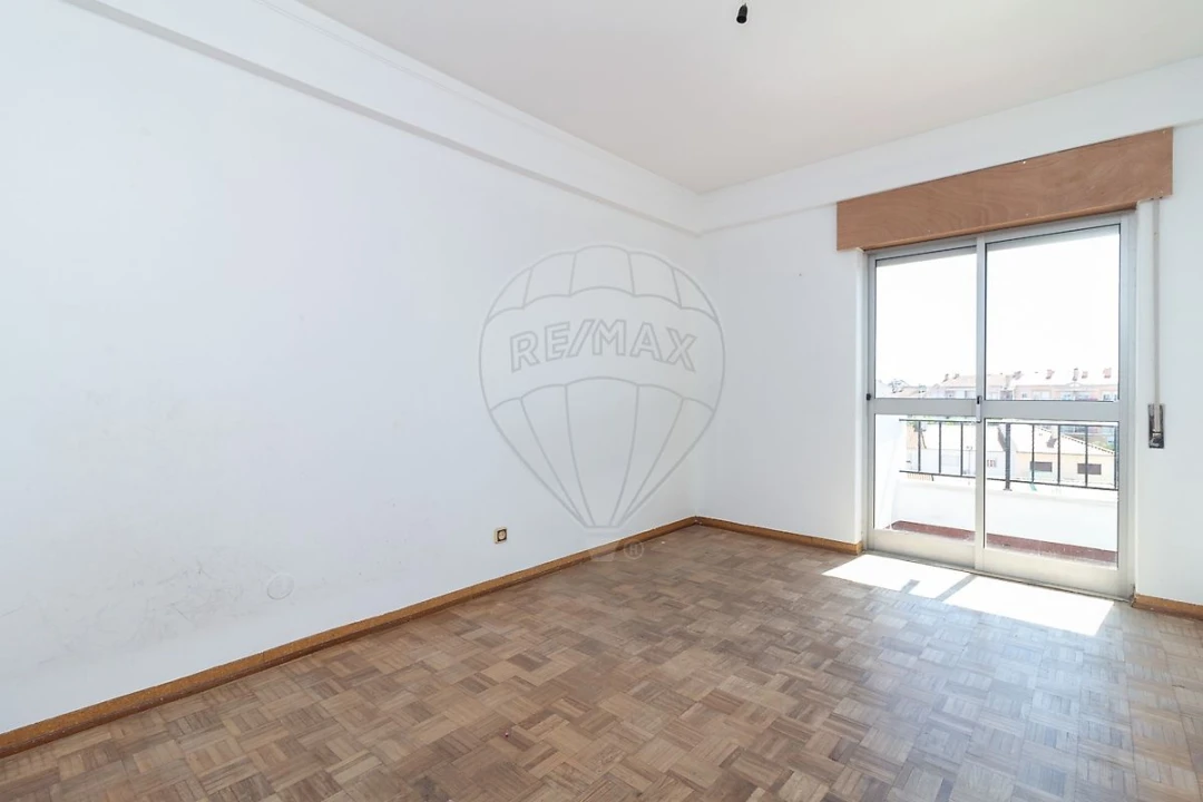 Apartamento T3 para Venda em Samora Correia Foto 11