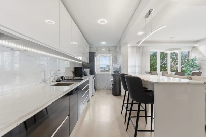 Apartamento T2 para Venda em Algueirão-Mem Martins