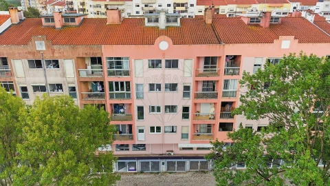 Apartamento T2 para Venda em Algueirão-Mem Martins