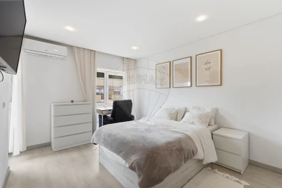 Apartamento T2 para Venda em Algueirão-Mem Martins