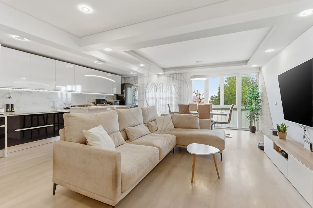 Apartamento T2 para Venda em Algueirão-Mem Martins Foto 23