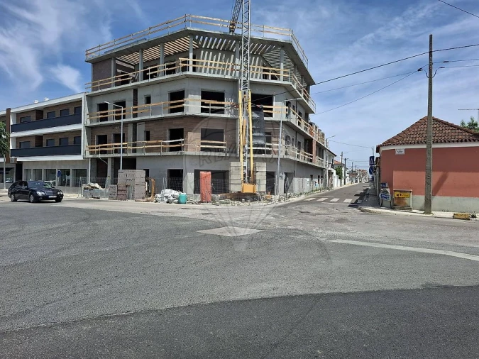 Apartamento T3 para Venda em Almeirim Foto 21