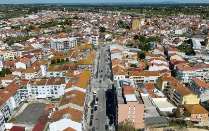 Loja para Venda em Cartaxo e Vale da Pinta