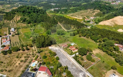 Moradia T5 para Venda em São João da Ribeira e Ribeira de São João