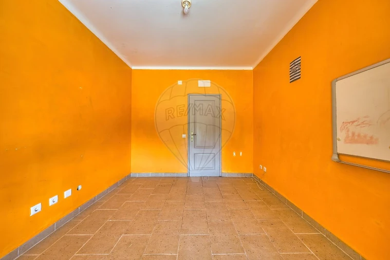 Moradia T5 para Venda em São João da Ribeira e Ribeira de São João Foto 27