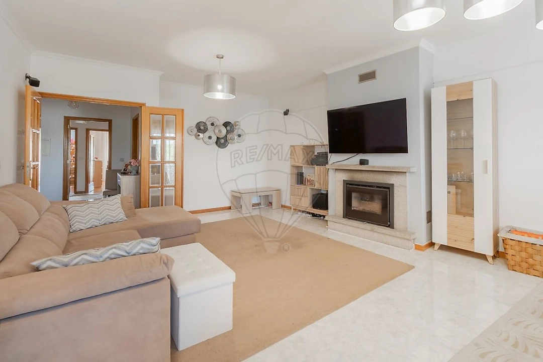 Apartamento T2 para Venda em Pedroso e Seixezelo Foto 4
