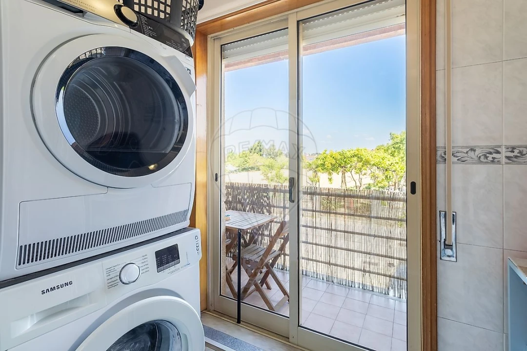 Apartamento T2 para Venda em Pedroso e Seixezelo Foto 14